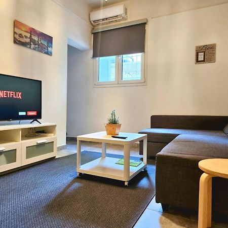 Cozy Apartment For 4 In Kolonaki, Lycabettus Atenas Exterior foto